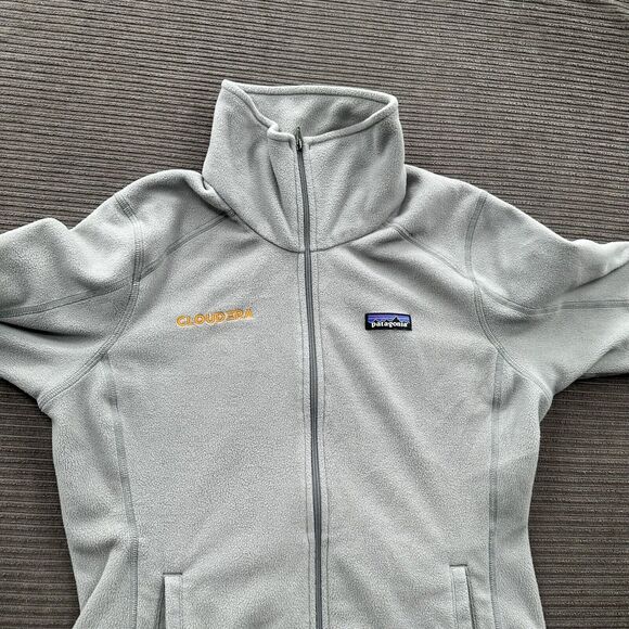 Patagonia Sweater Women Medium Gray Polyester Walking Outdoors Hiking Exploring. - Picture 9 of 10